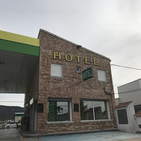 Hotel Banyeres Bañeres エクステリア 写真